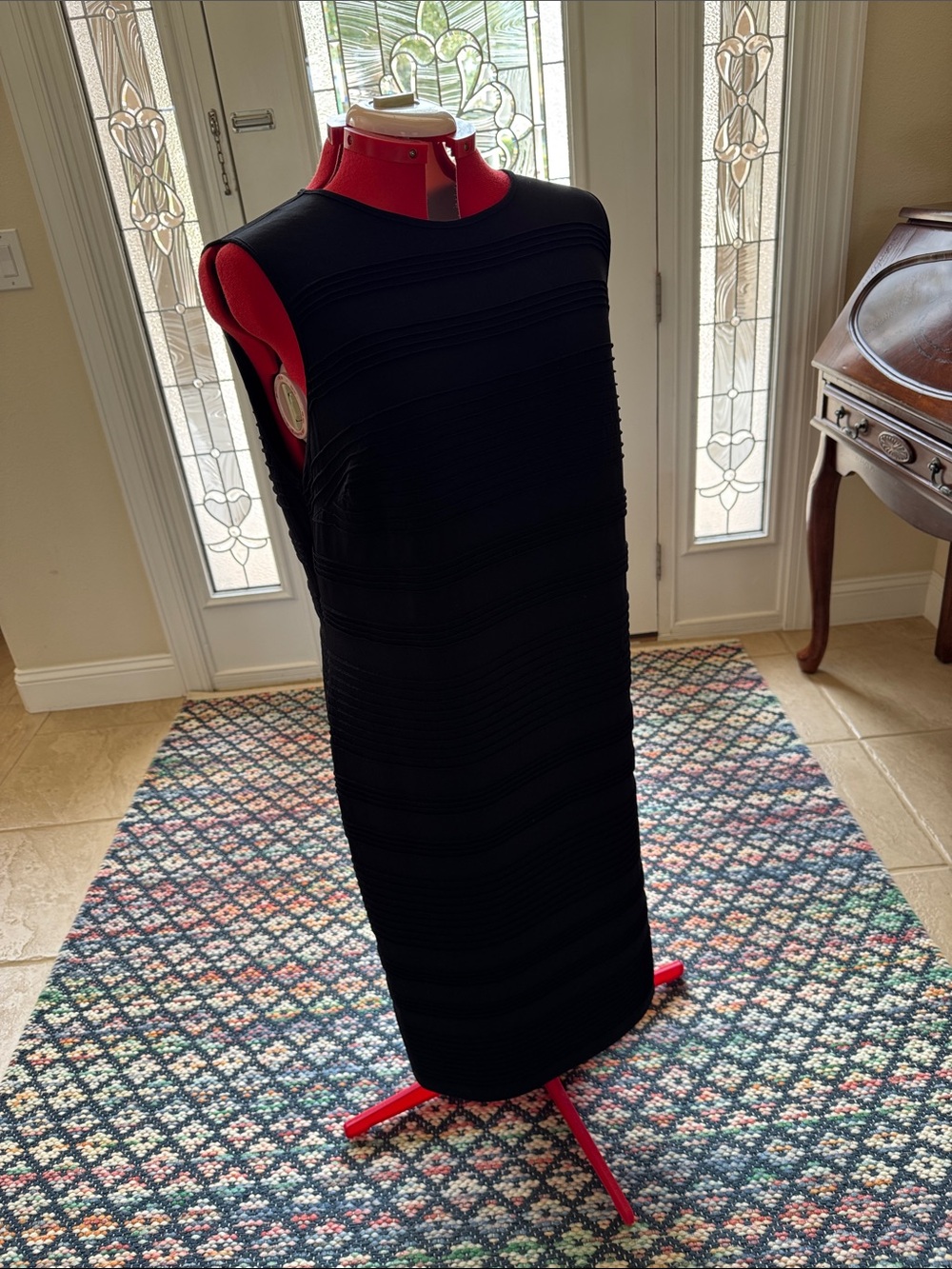 Calvin Klein Black Sleeveless Textured Shift Dress